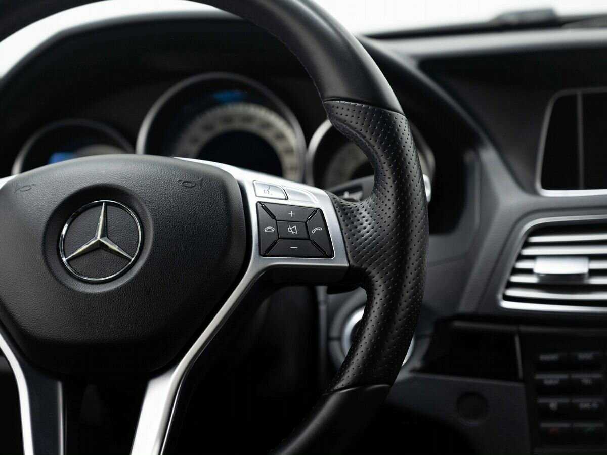 Купить Mercedes-Benz E-Класс 200, 2013, 101 000 км, фото №14