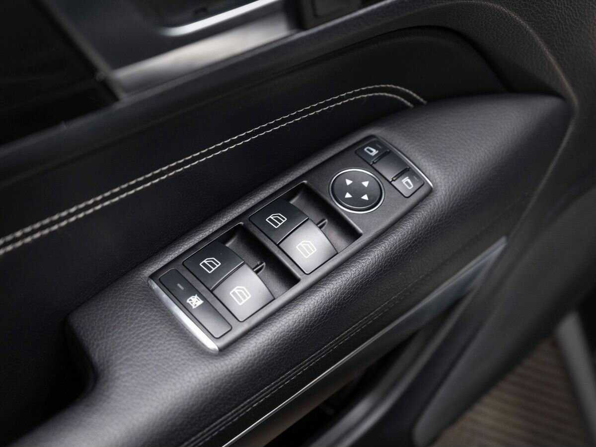 Купить Mercedes-Benz E-Класс 200, 2013, 101 000 км, фото №16