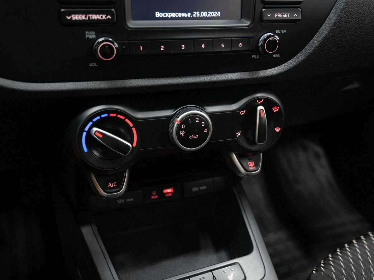 Купить Kia Rio, 2019, 58 000 км, фото №19