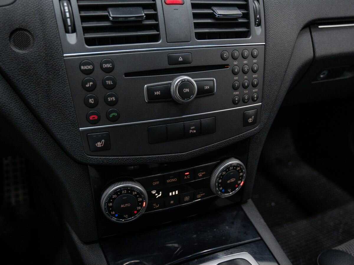 Купить Mercedes-Benz C-Класс 200, 2010, 195 000 км, фото №19