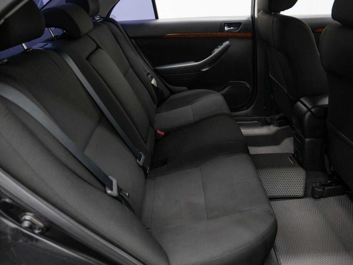 Купить Toyota Avensis, 2008, 230 299 км, фото №9