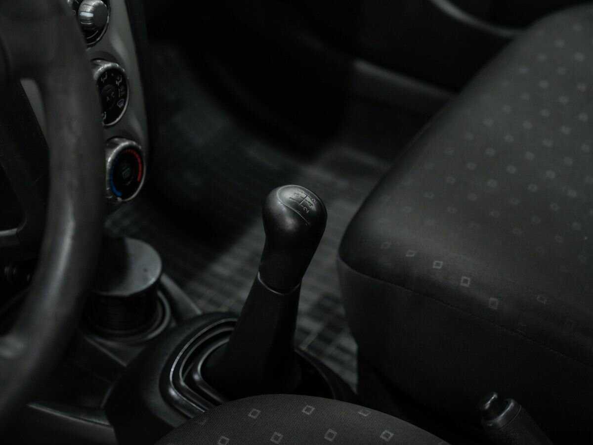 Купить Toyota Yaris, 2008, 200 000 км, фото №16