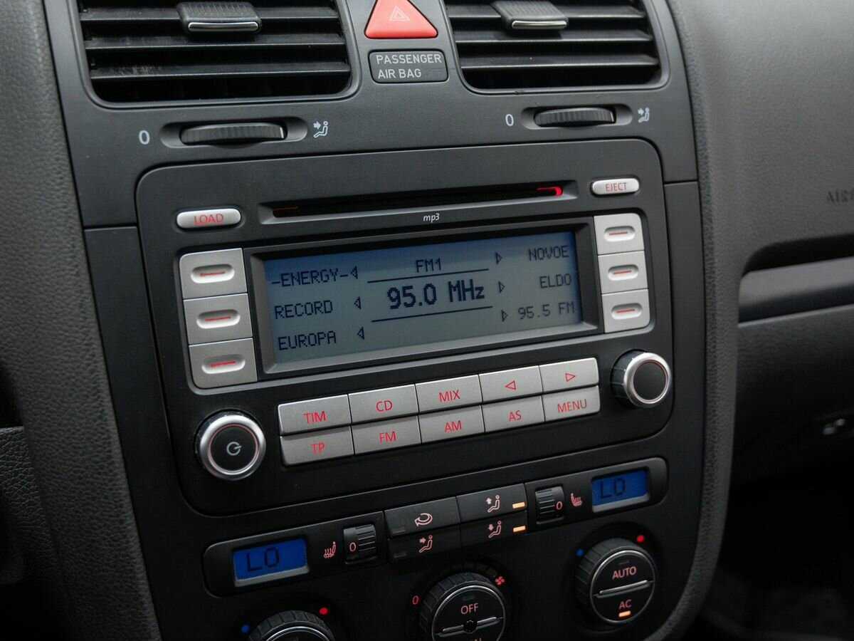 Купить Volkswagen Golf, 2008, 186 000 км, фото №19