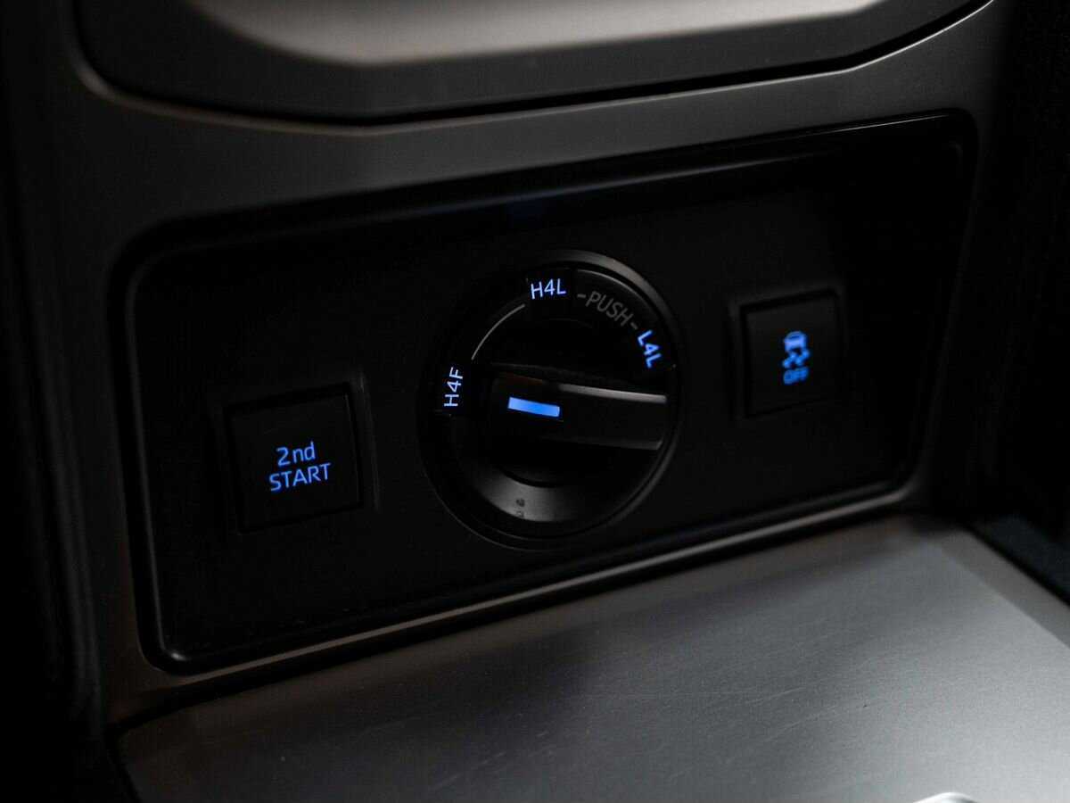 Купить Toyota Land Cruiser Prado, 2018, 172 463 км, фото №22