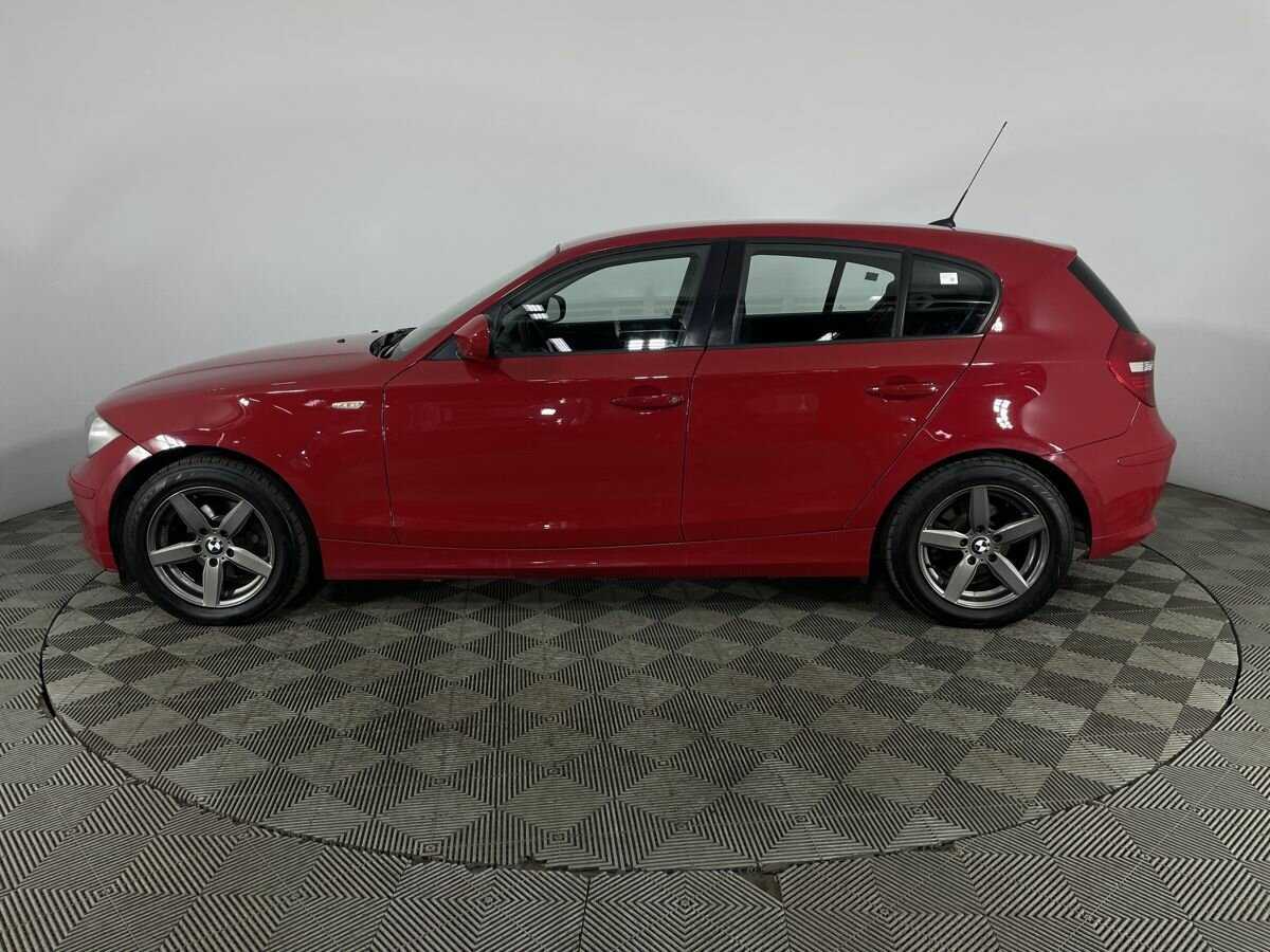 Купить BMW 1 серии 116i, 2010, 204 938 км, фото №5