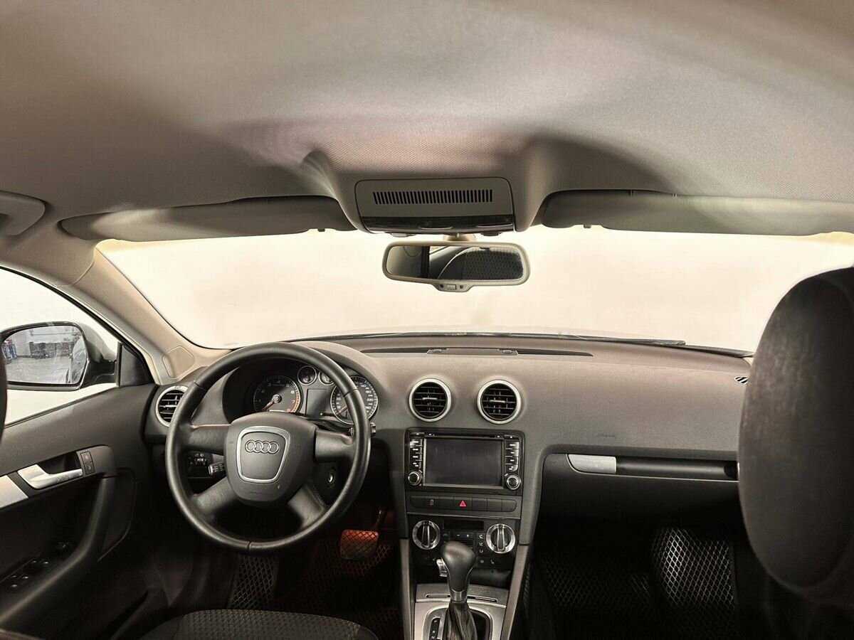Купить Audi A3 Sportback, 2010, 240 159 км, фото №7
