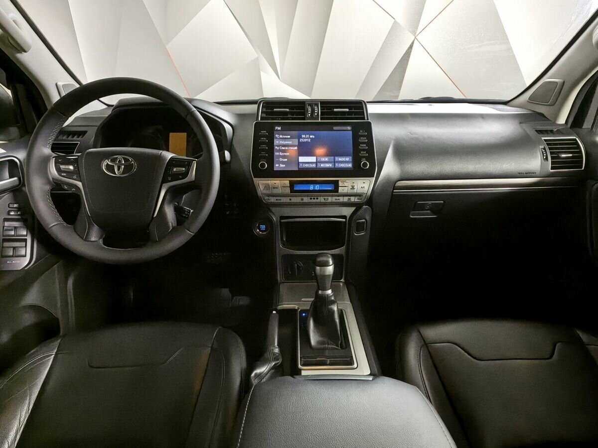 Купить Toyota Land Cruiser Prado, 2020, 199 672 км, фото №10