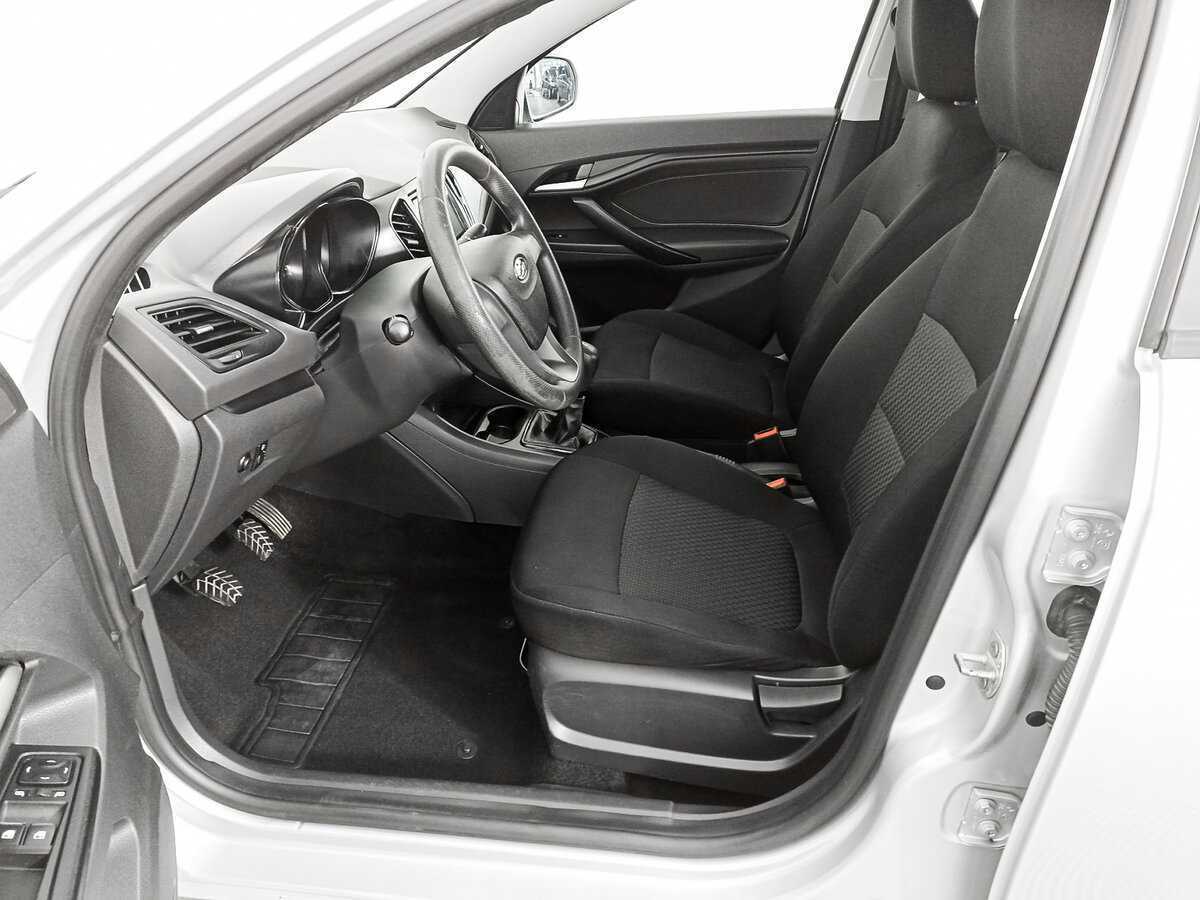 Купить Lada (ВАЗ) Vesta, 2017, 124 454 км, фото №14