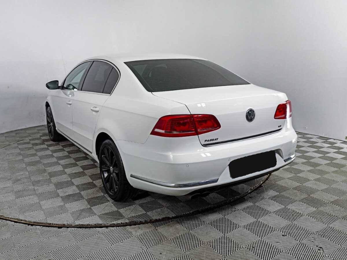 Купить Volkswagen Passat, 2011, 299 233 км, фото №7