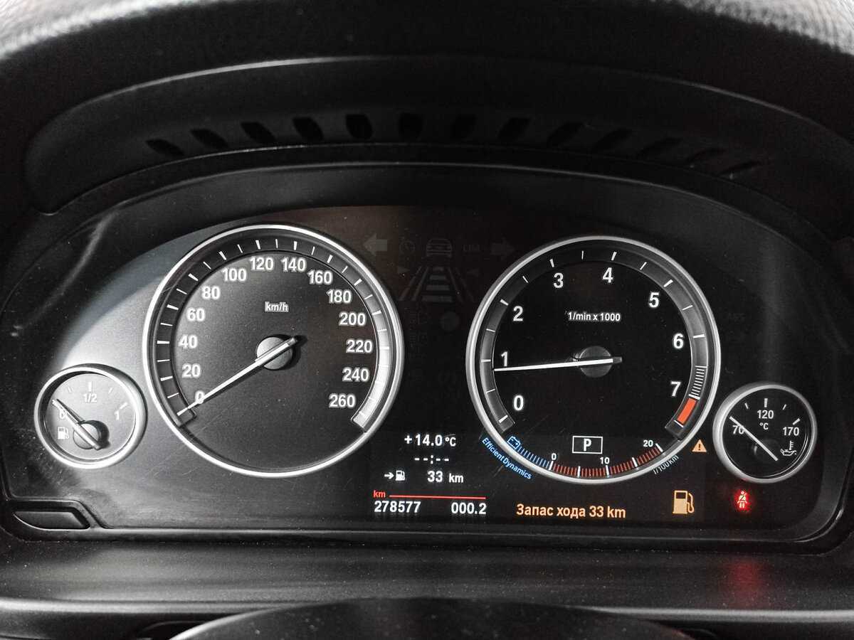 Купить BMW 5 серии 528i xDrive, 2012, 278 454 км, фото №9