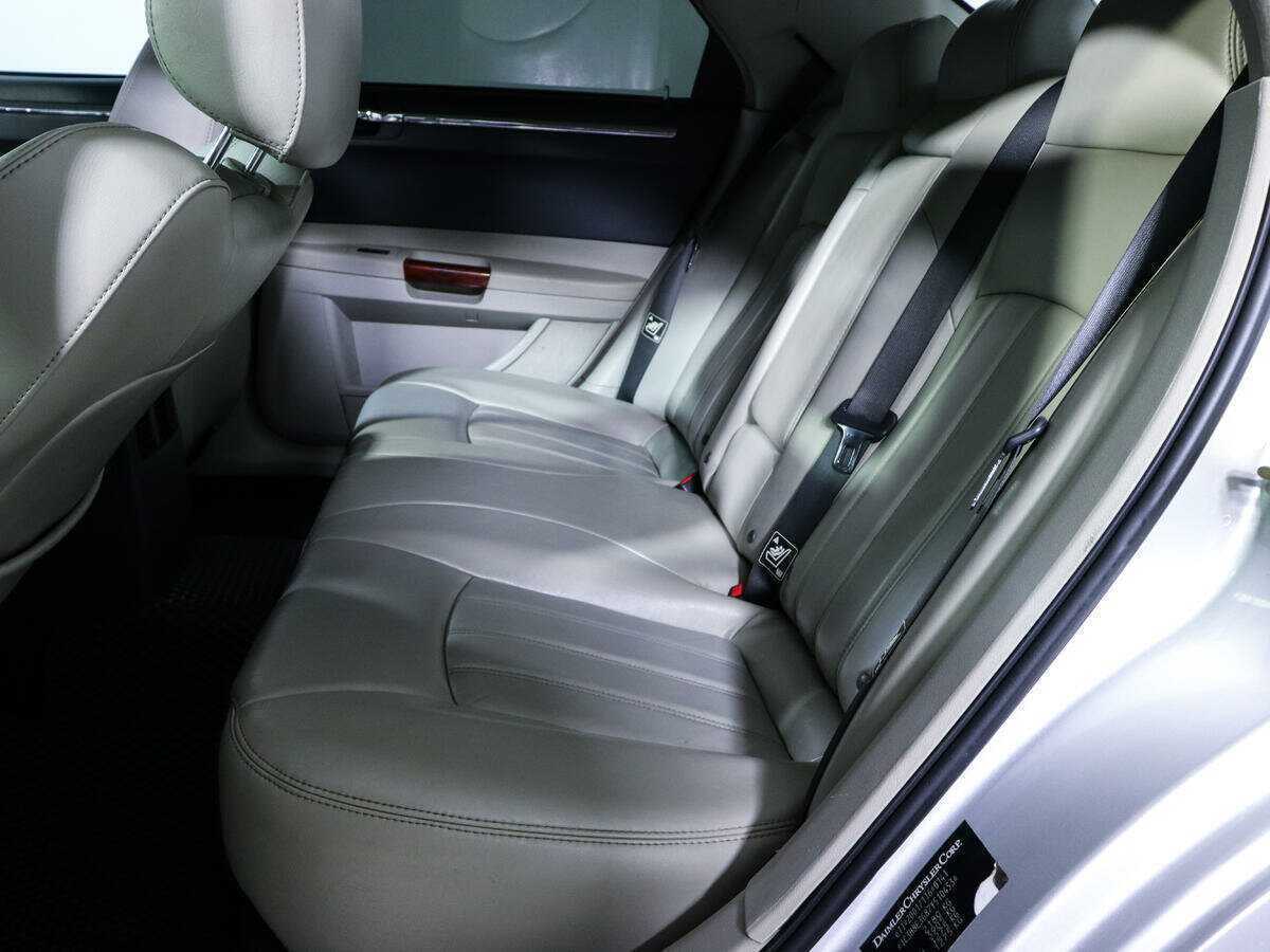 Купить Chrysler 300C, 2006, 250 000 км, фото №8