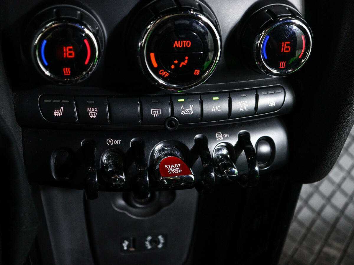 Купить Mini Hatch JCW John Cooper Works, 2016, 97 500 км, фото №16