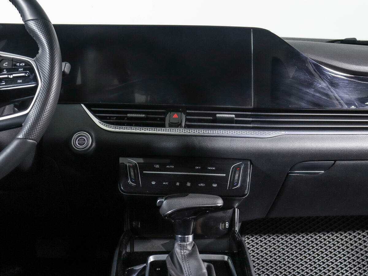 Купить FAW Bestune B70, 2023, 64 000 км, фото №12