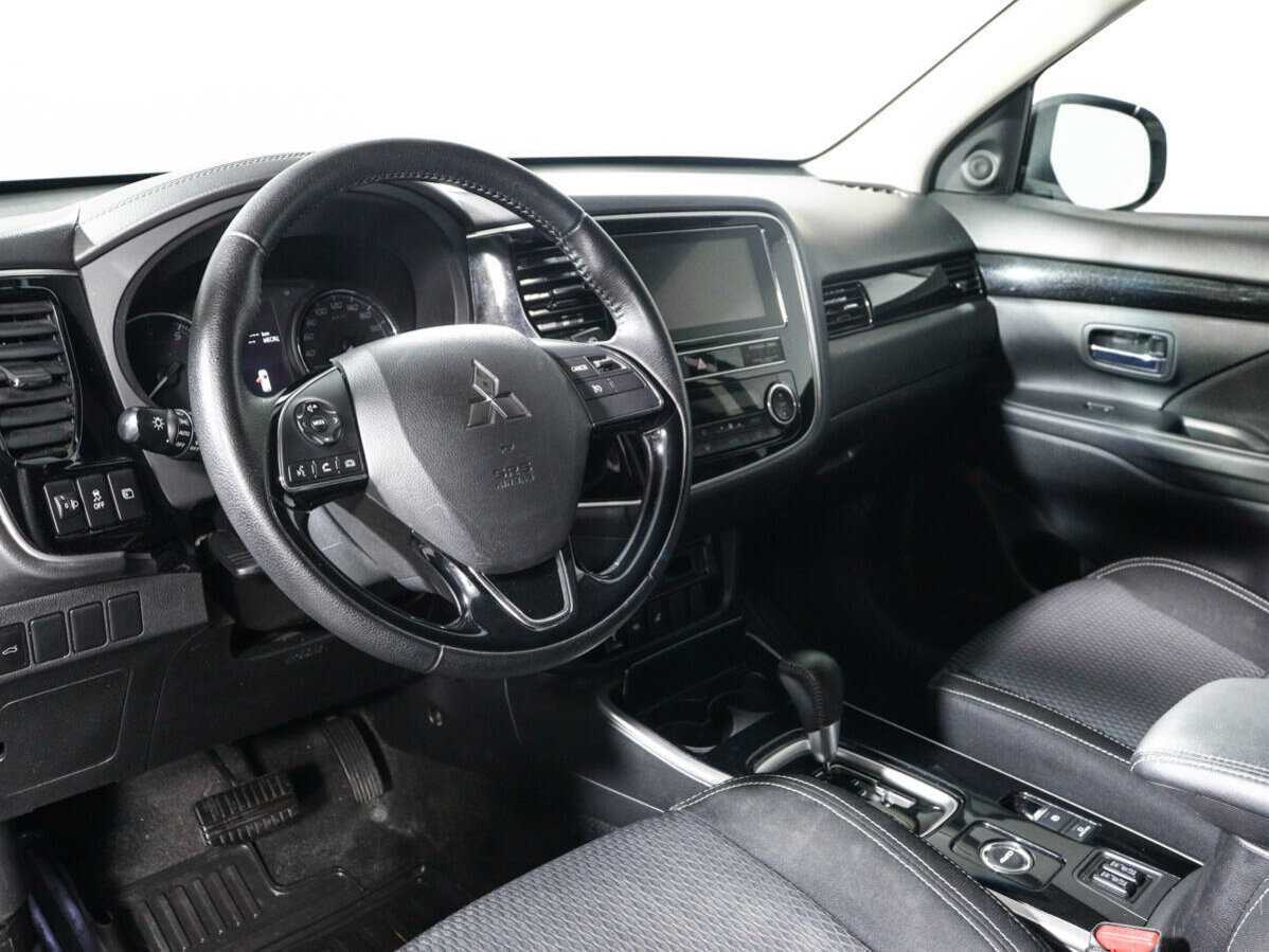 Купить Mitsubishi Outlander, 2019, 49 800 км, фото №14
