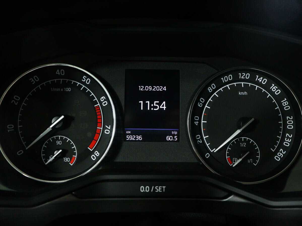 Купить Skoda Superb, 2019, 52 993 км, фото №11