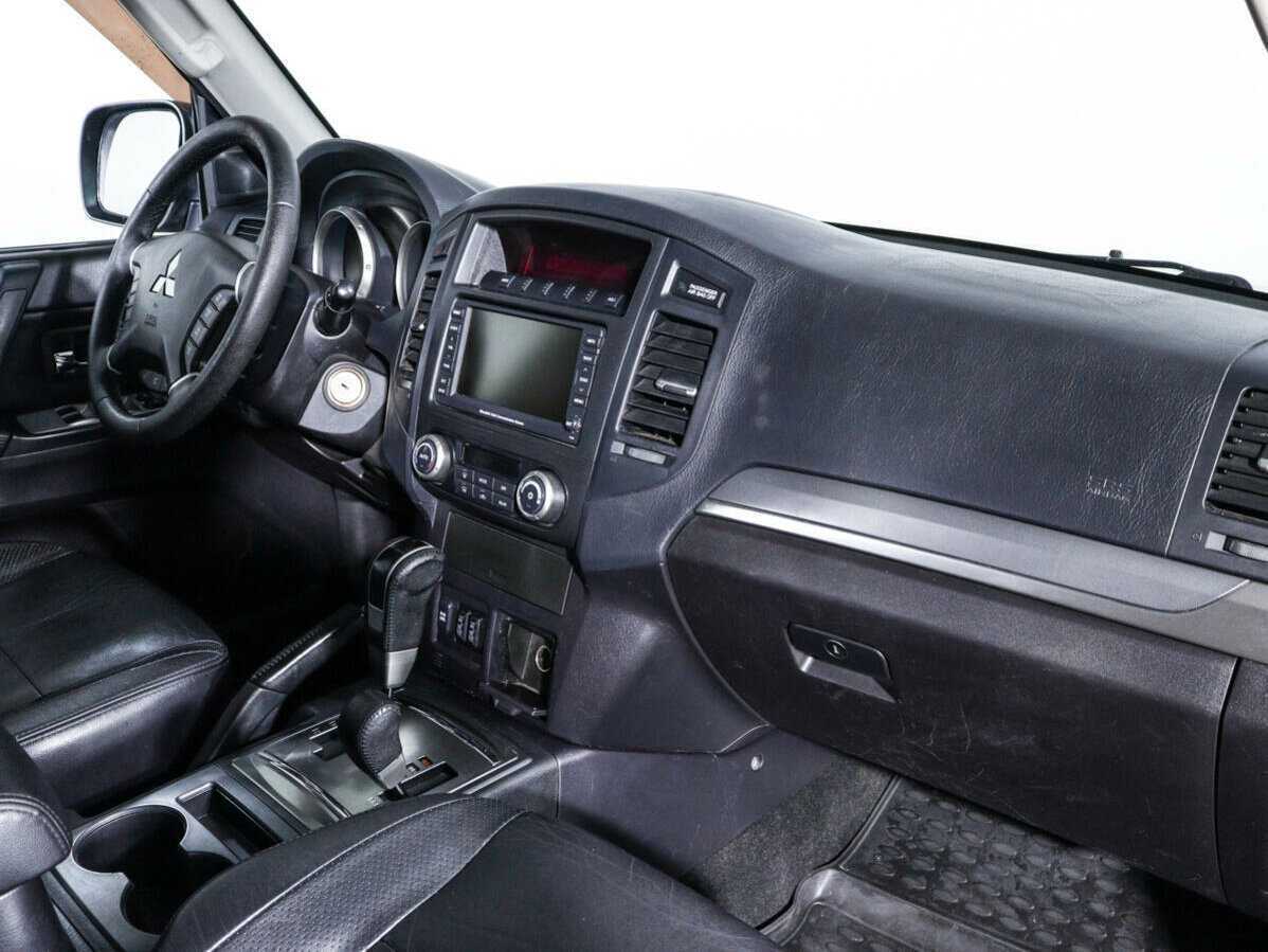 Купить Mitsubishi Pajero, 2010, 171 475 км, фото №7
