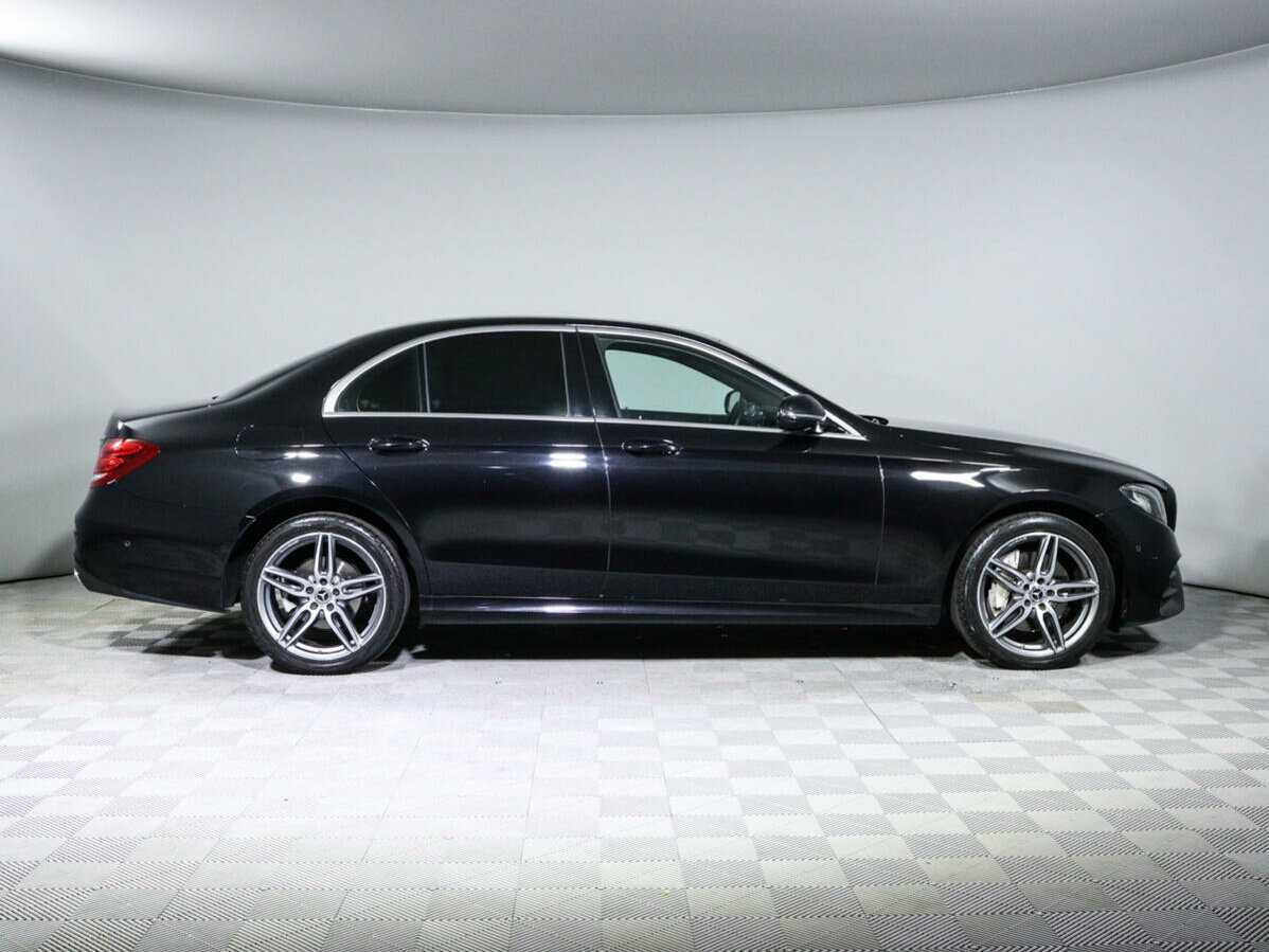 Mercedes-Benz E-Класс