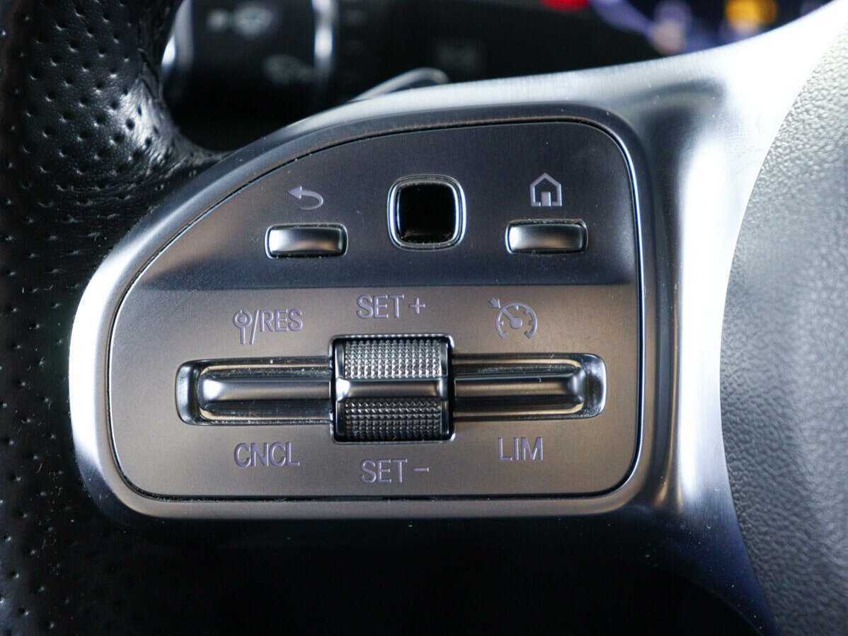 Купить Mercedes-Benz E-Класс 220 d, 2018, 92 000 км, фото №25