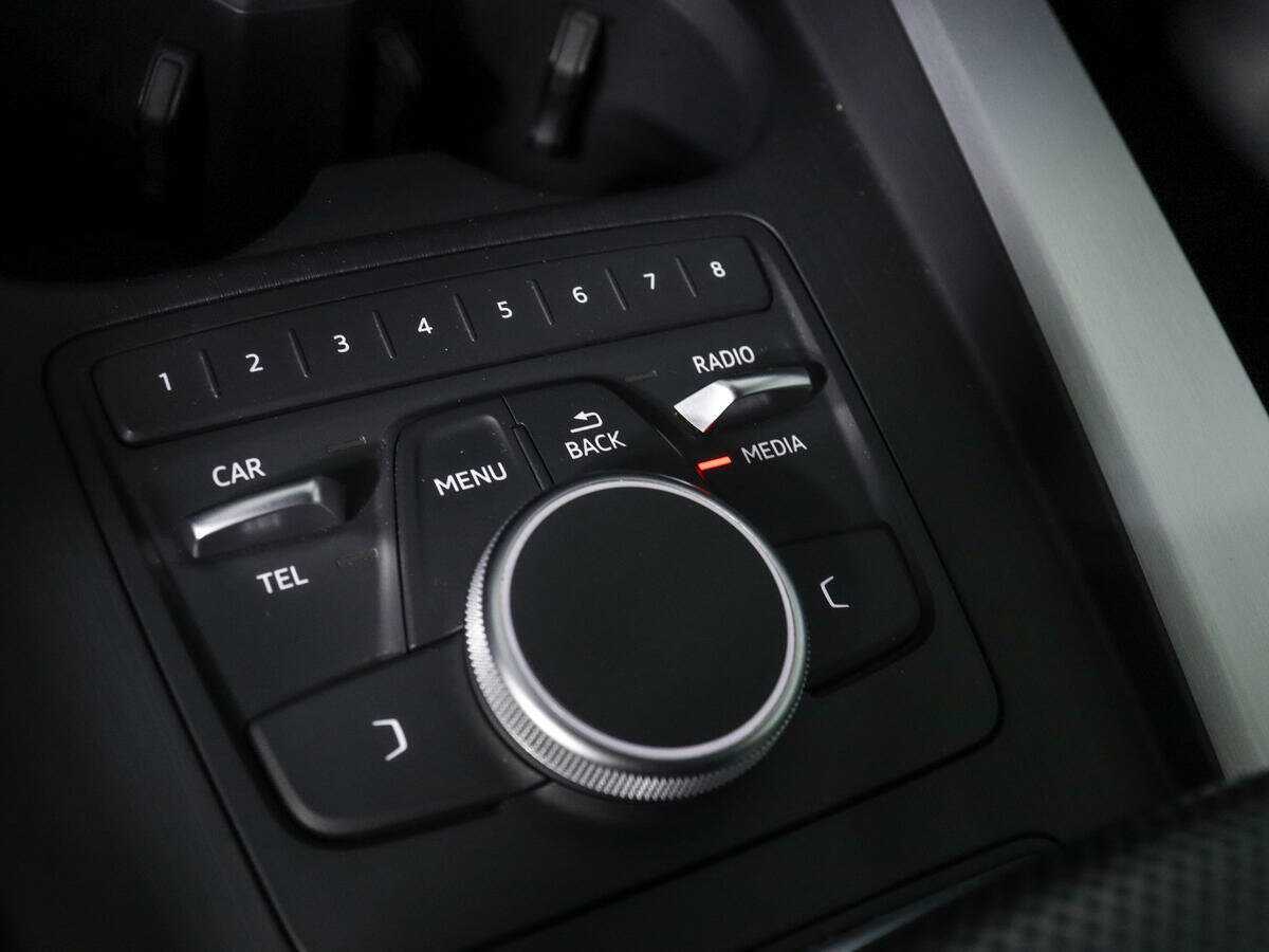 Купить Audi A4, 2019, 108 005 км, фото №14