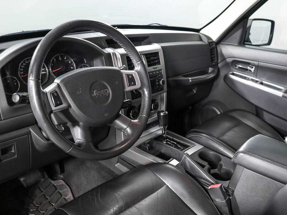 Купить Jeep Cherokee, 2010, 159 573 км, фото №13