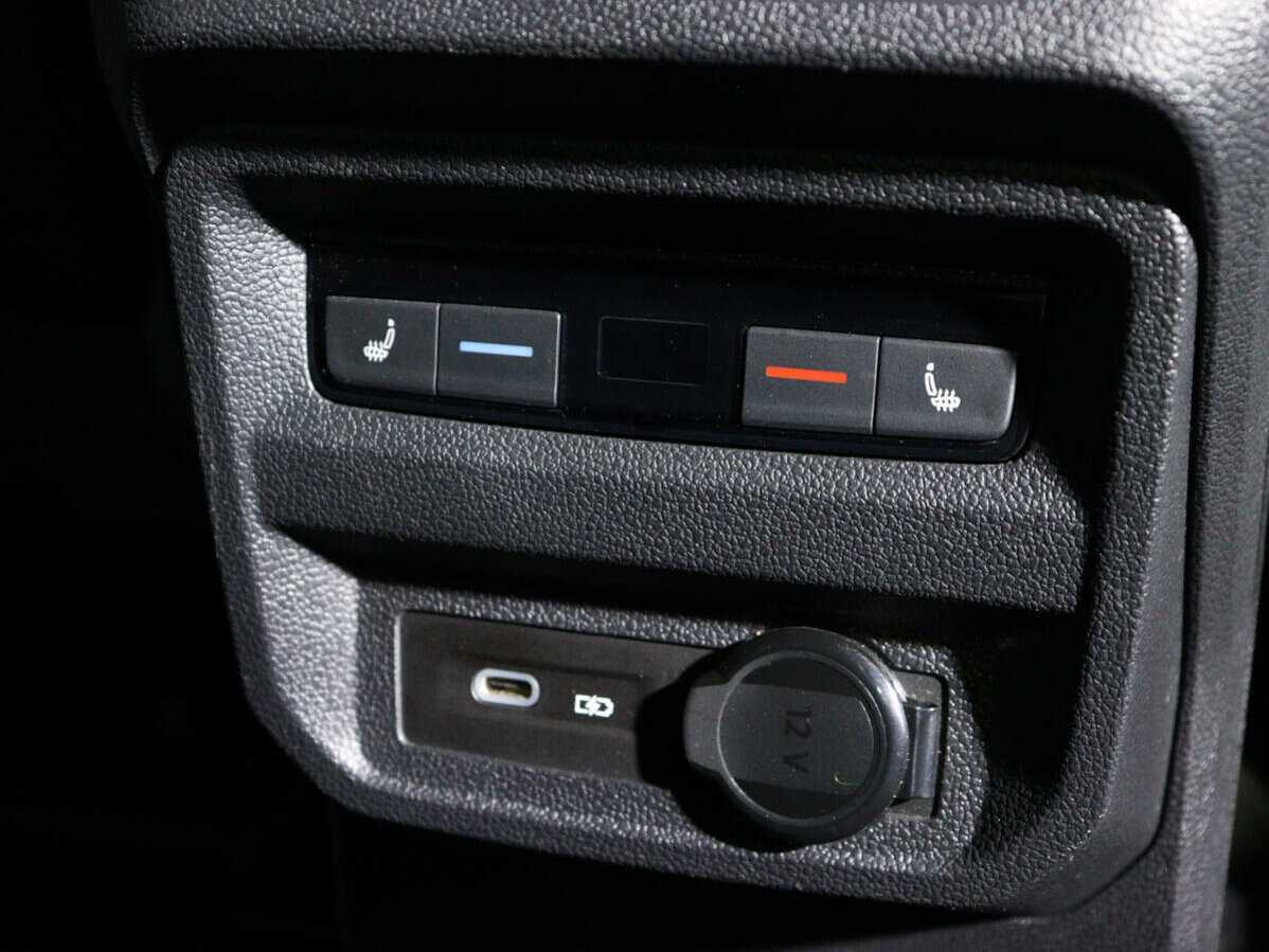 Купить Volkswagen Tiguan, 2021, 107 000 км, фото №13