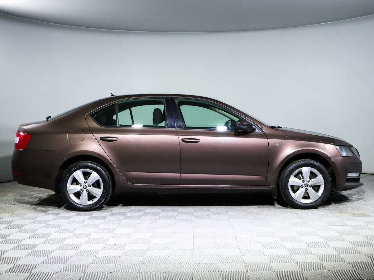 Купить Skoda Octavia, 2019, 249 529 км, фото №4