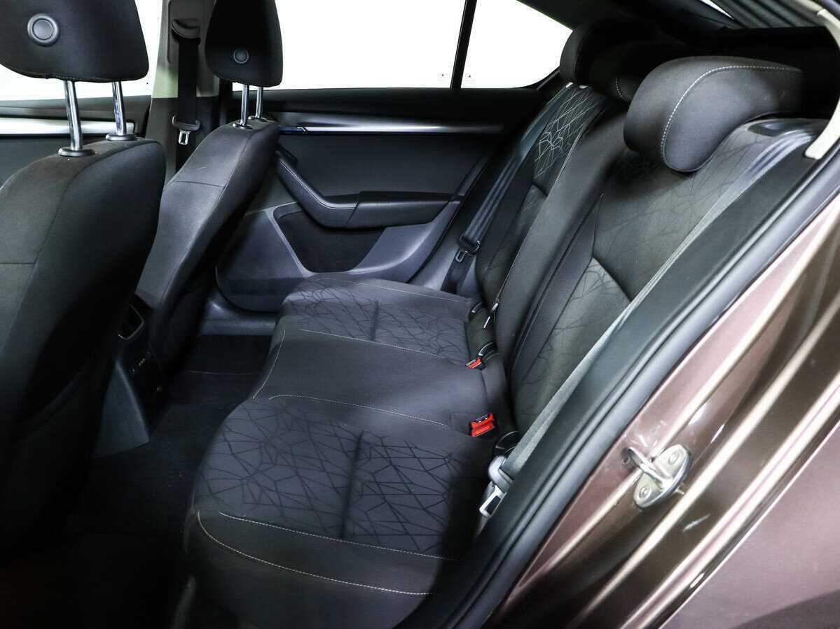 Купить Skoda Octavia, 2019, 249 529 км, фото №10