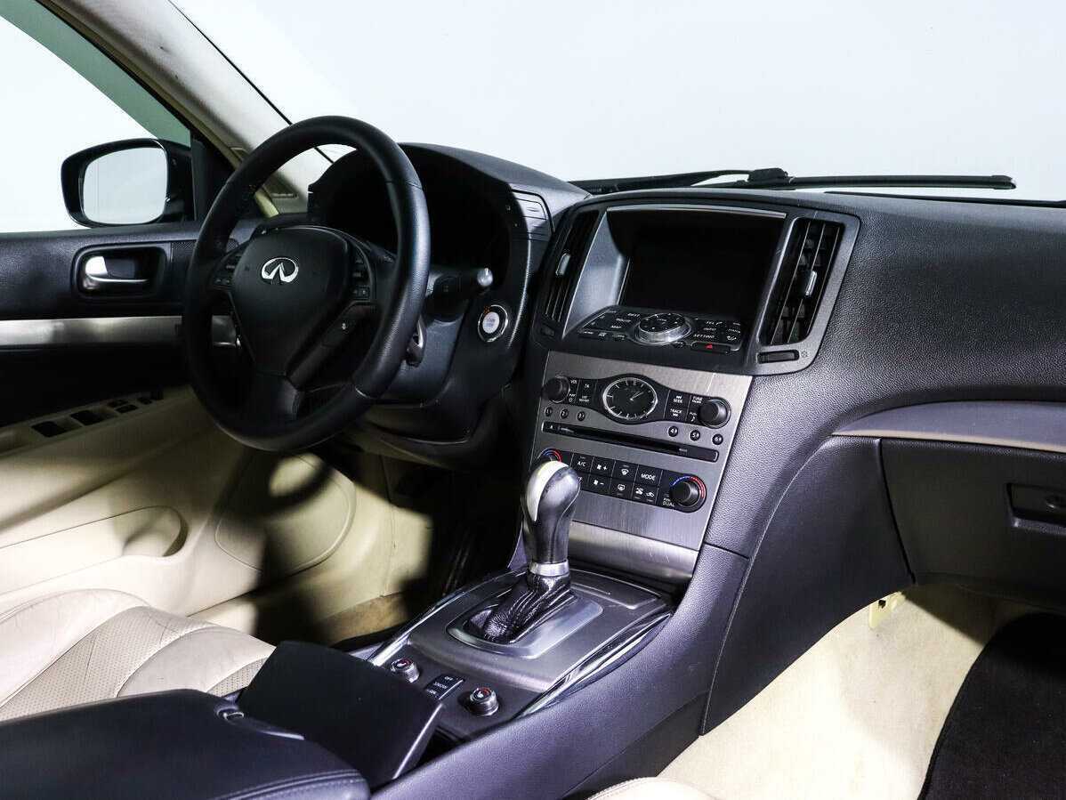 Купить Infiniti G25, 2010, 317 372 км, фото №7
