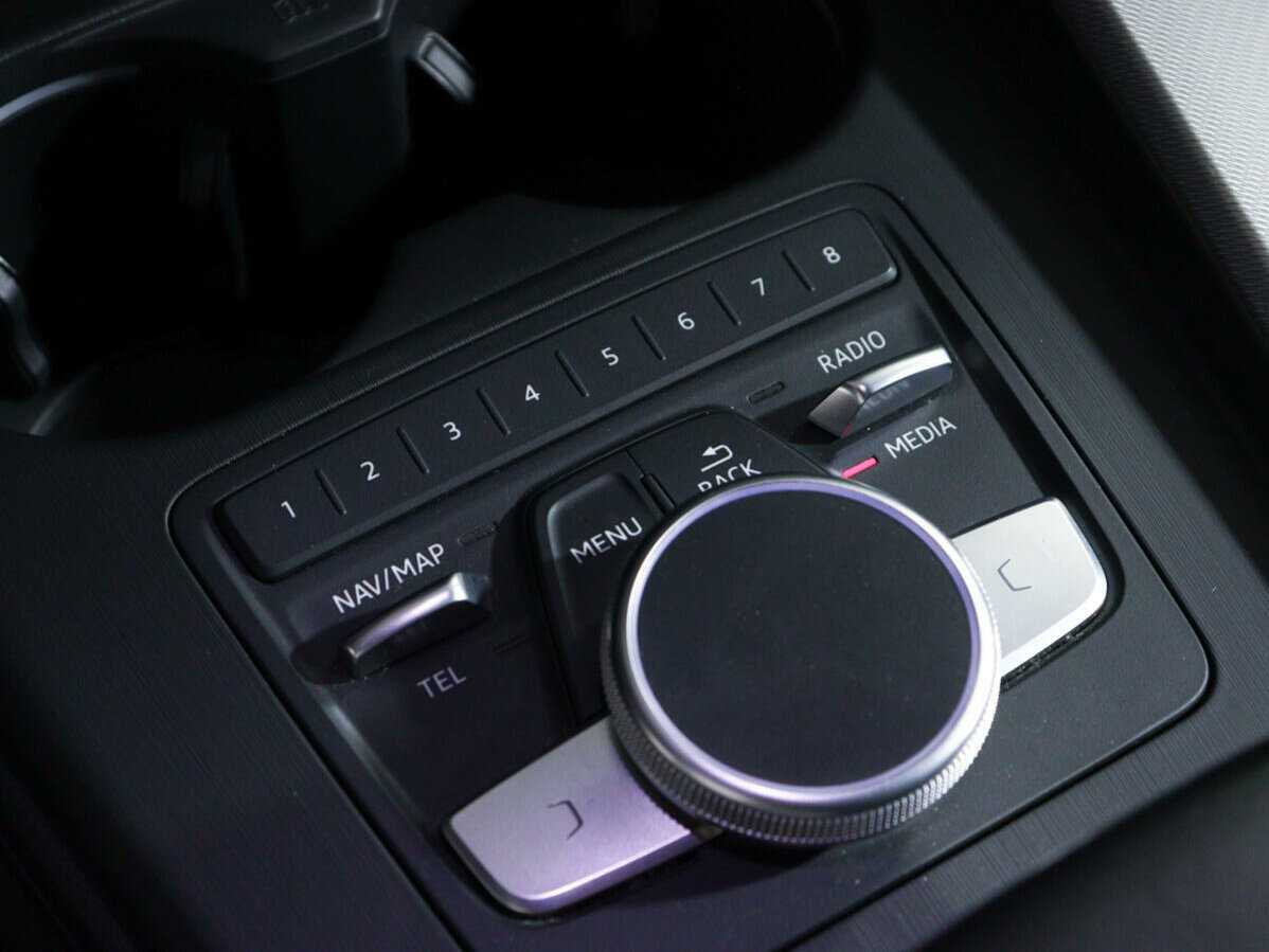 Купить Audi A4, 2016, 75 888 км, фото №21