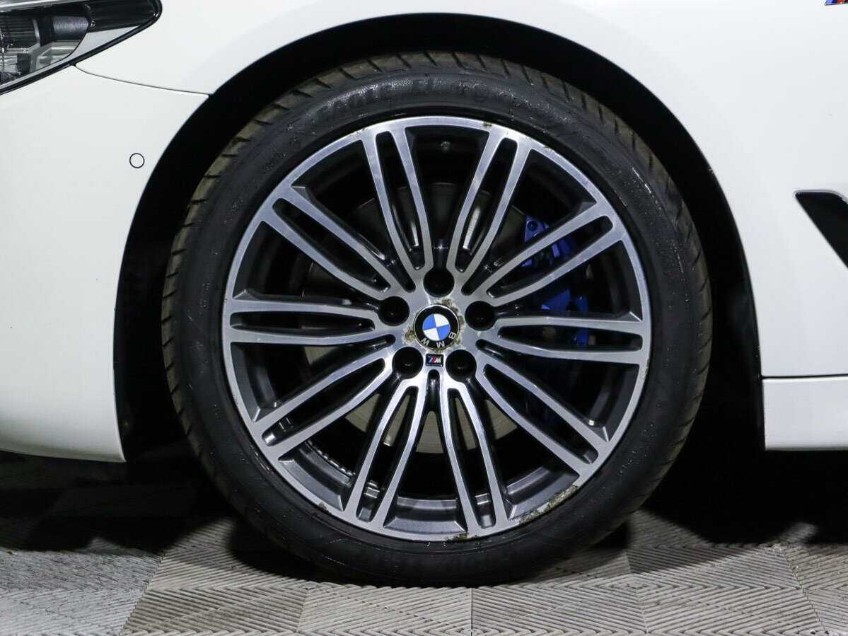 Купить BMW 5 серии 530d xDrive, 2019, 157 807 км, фото №15