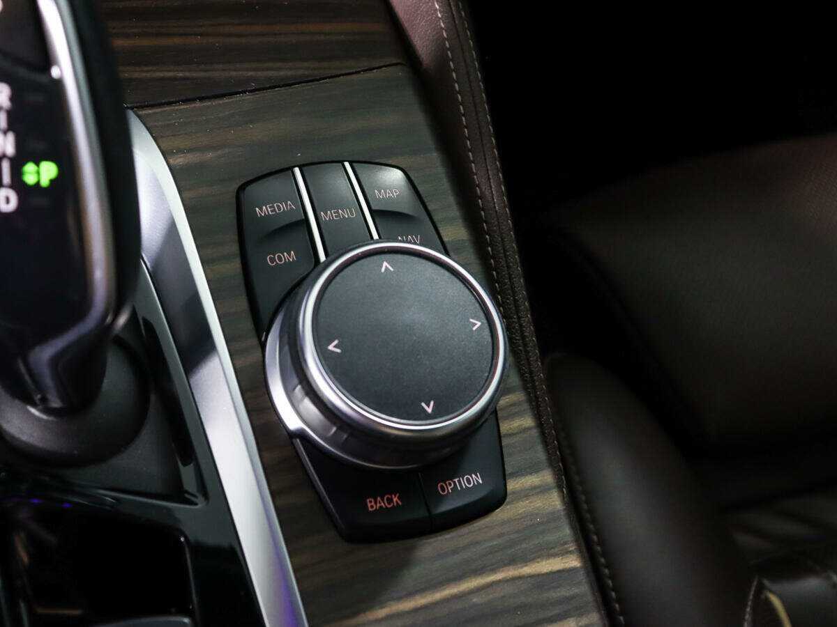 Купить BMW 5 серии 530d xDrive, 2019, 157 807 км, фото №18