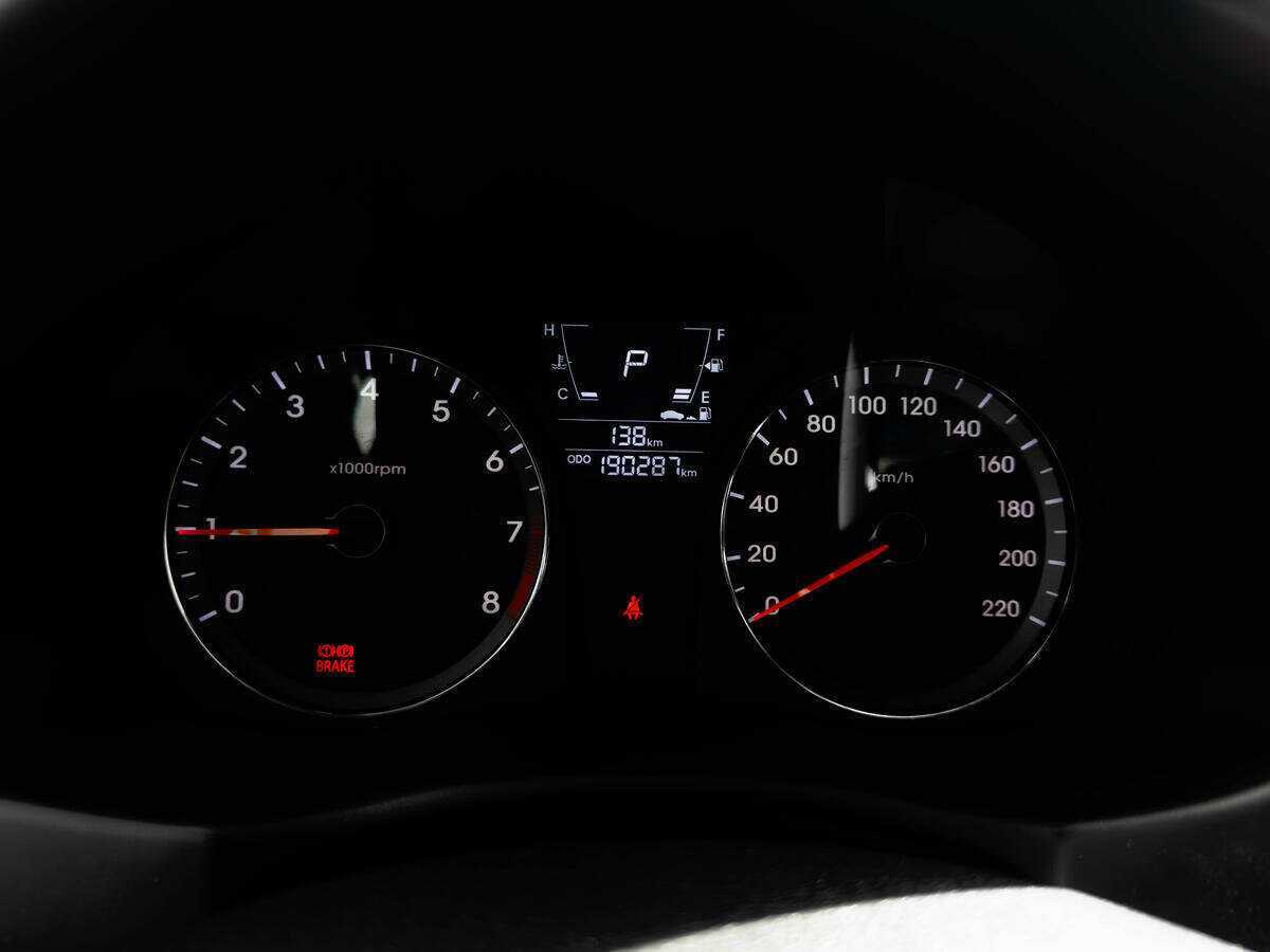 Купить Hyundai Solaris, 2011, 190 284 км, фото №11