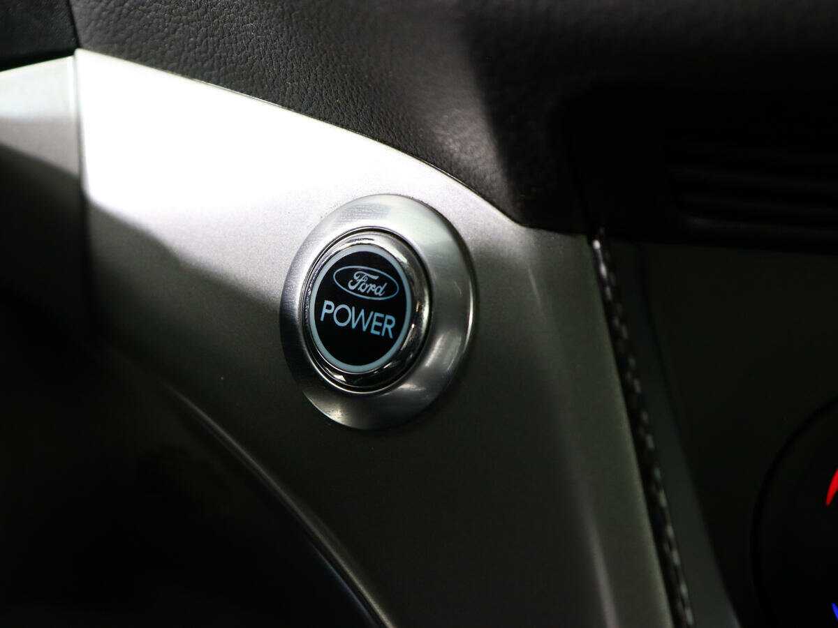 Купить Ford Kuga, 2014, 133 000 км, фото №19