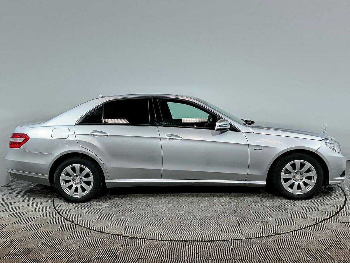 Купить Mercedes-Benz E-Класс 200 5G-Tronic, 2010, 165 250 км, фото №4