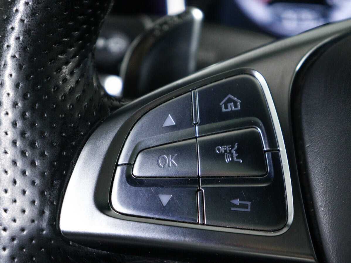 Купить Mercedes-Benz S-Класс AMG 63 AMG Long, 2014, 133 638 км, фото №32