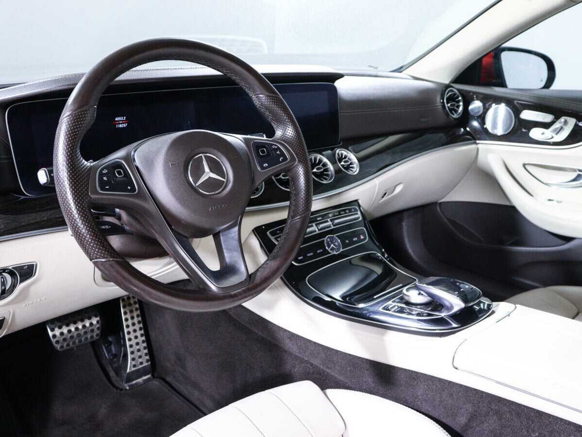 Купить Mercedes-Benz E-Класс 300, 2018, 118 255 км, фото №14