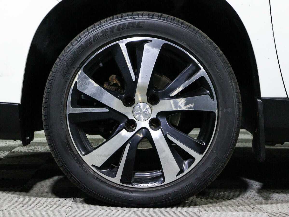 Купить Peugeot 2008, 2014, 192 873 км, фото №13