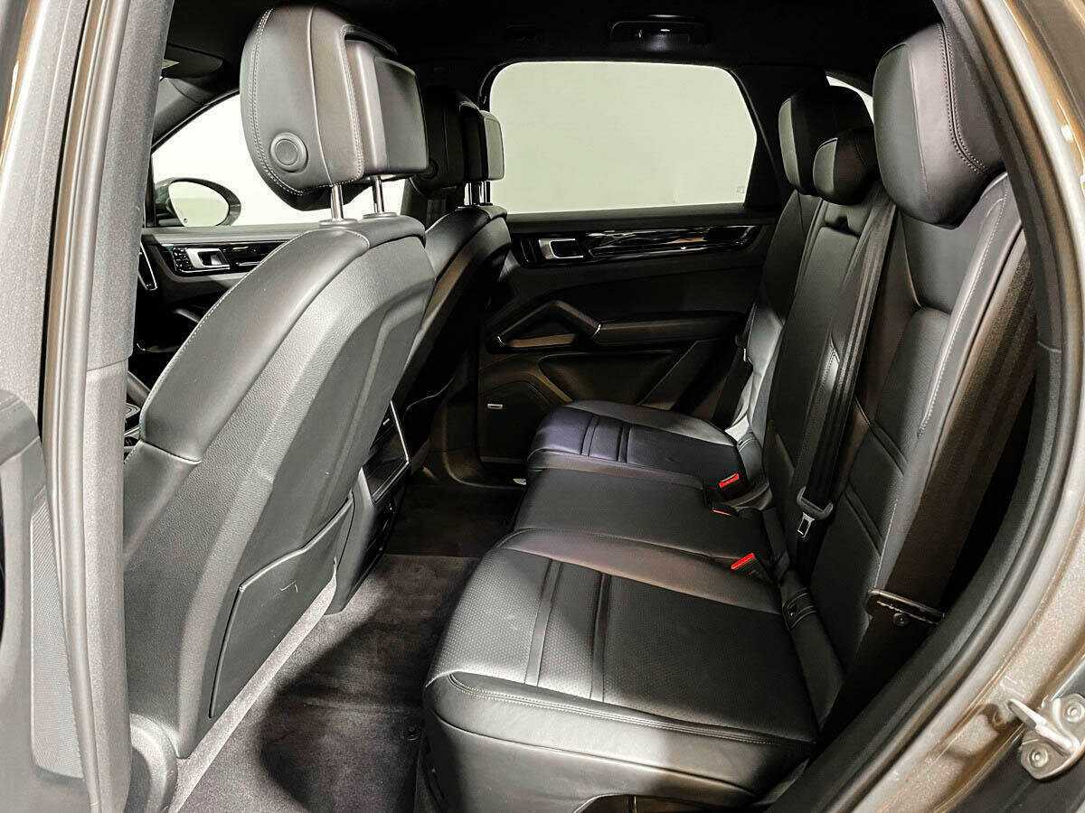 Купить Porsche Cayenne, 2018, 125 217 км, фото №10