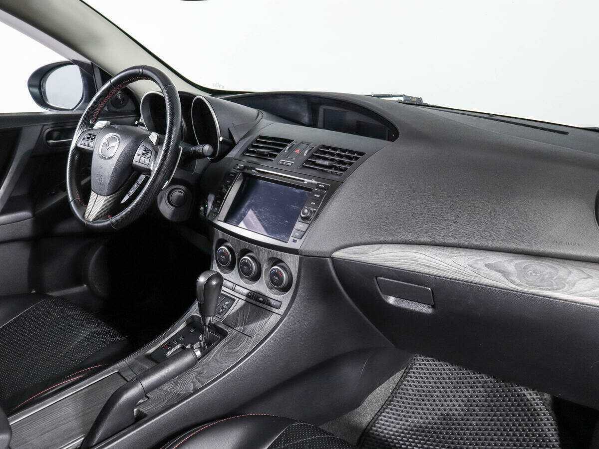 Купить Mazda 3, 2011, 187 111 км, фото №9