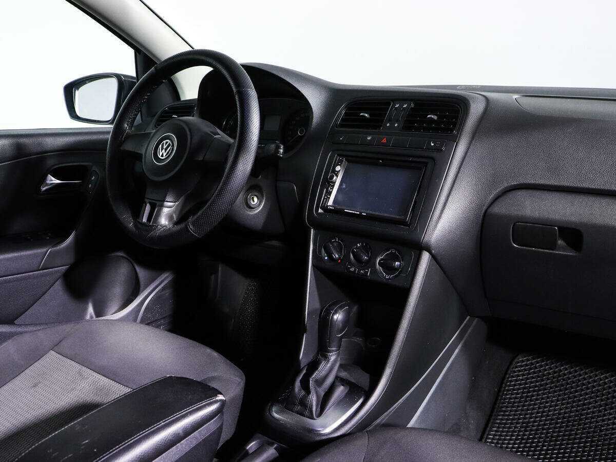 Купить Volkswagen Polo, 2011, 203 287 км, фото №9