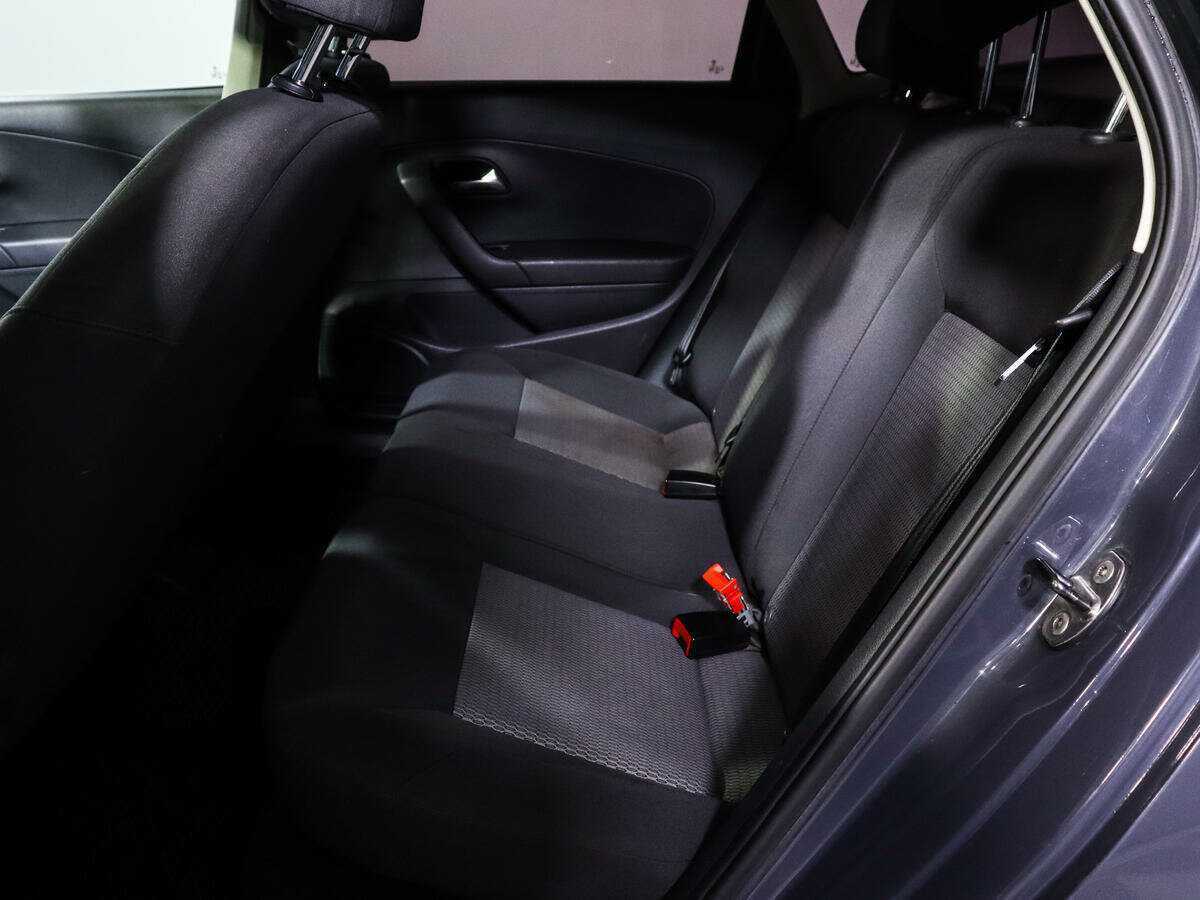 Купить Volkswagen Polo, 2011, 203 287 км, фото №10