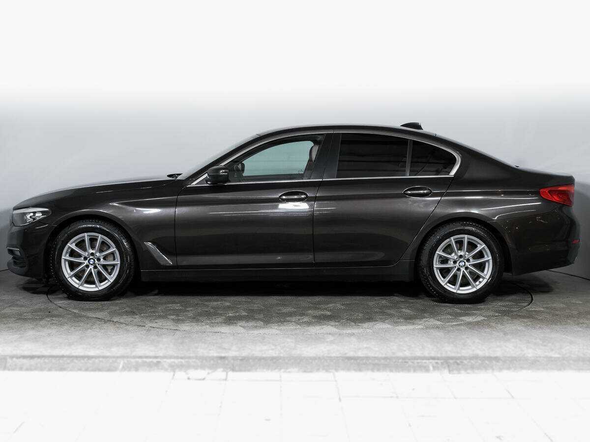 Купить BMW 5 серии 530i xDrive, 2017, 110 000 км, фото №7