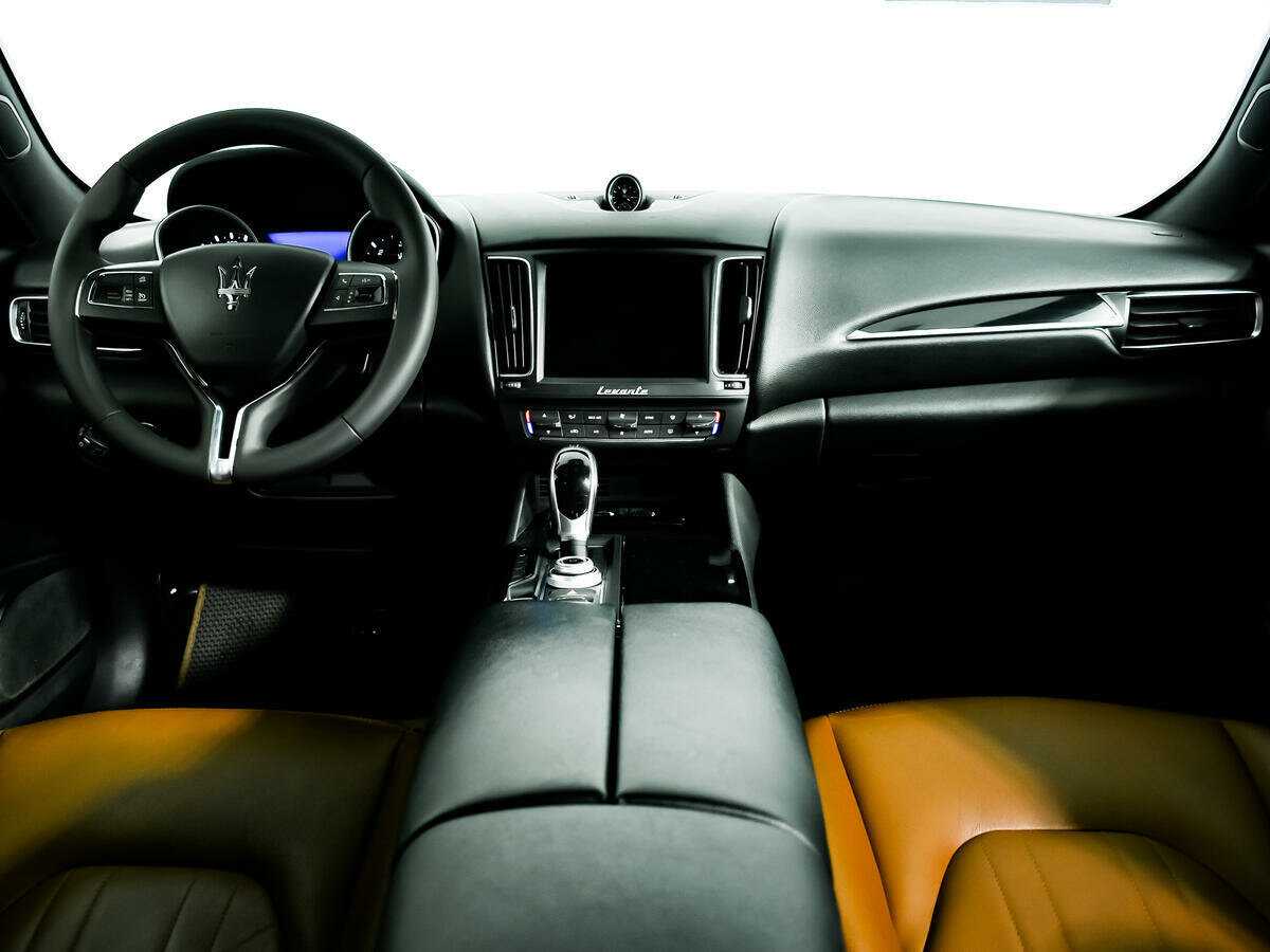 Купить Maserati Levante Diesel, 2018, 96 938 км, фото №9