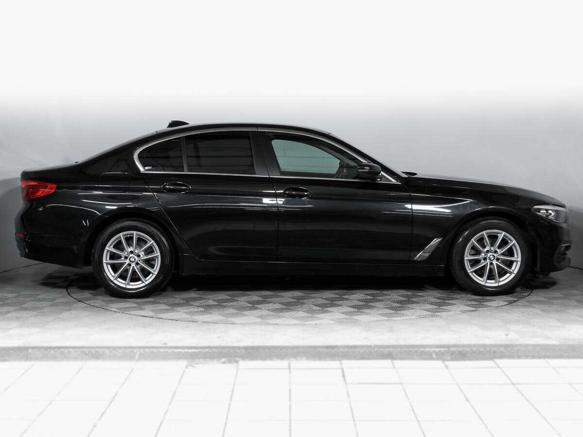 Купить BMW 5 серии 520d xDrive, 2018, 123 100 км, фото №4