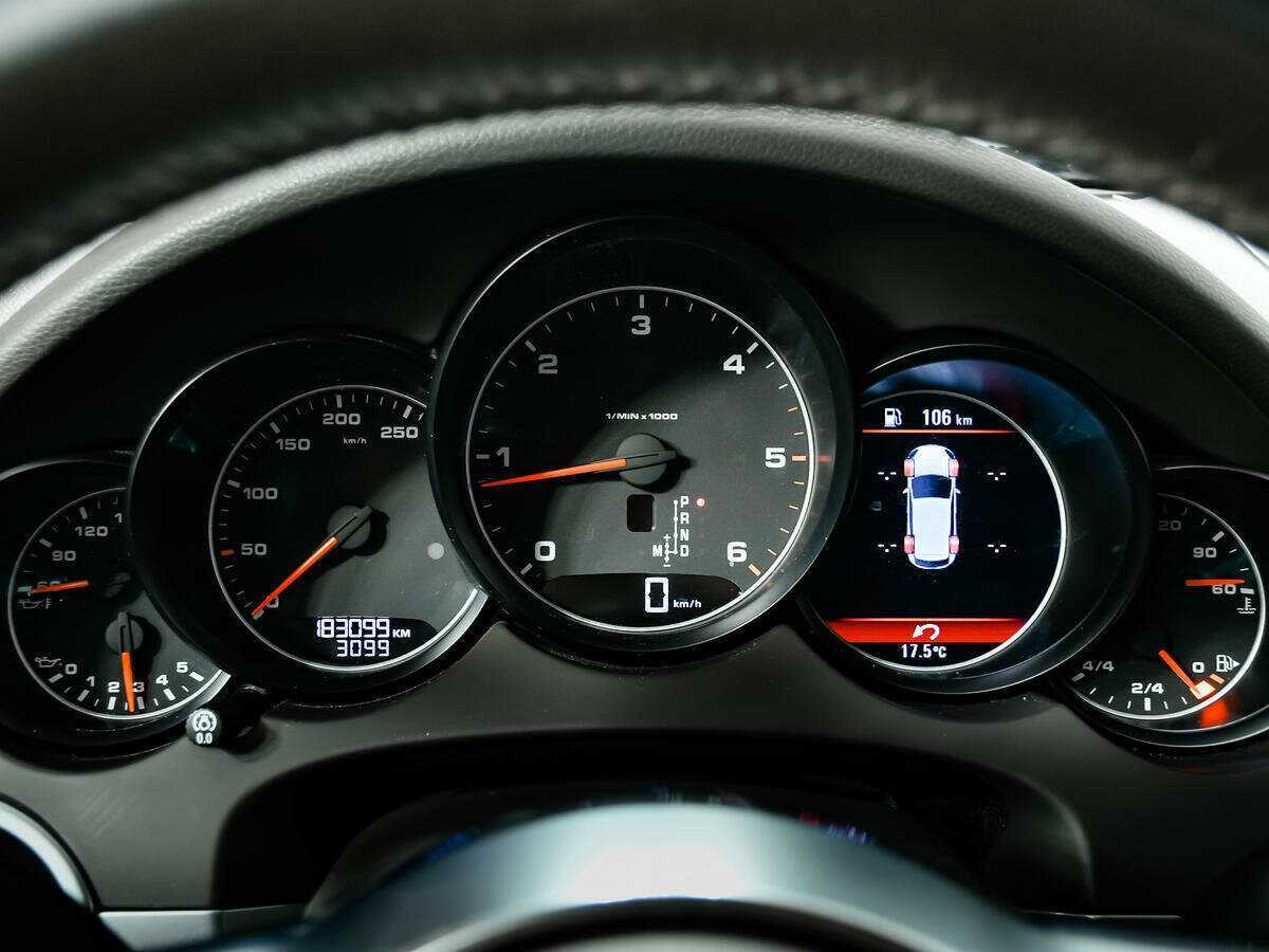 Купить Porsche Cayenne Diesel, 2015, 180 000 км, фото №8