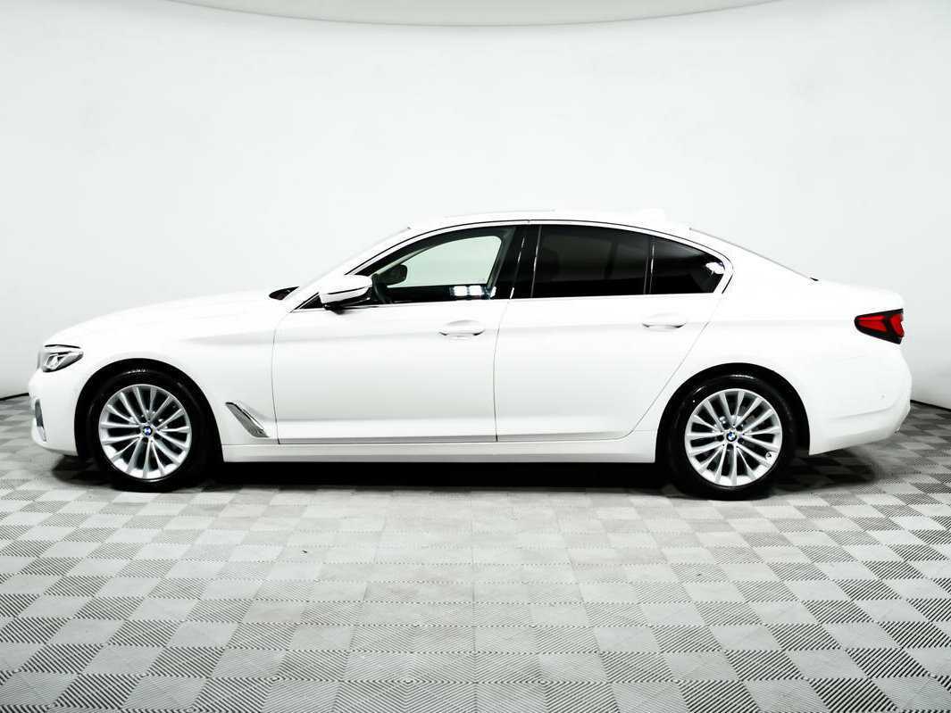 Купить BMW 5 серии 520i, 2021, 19 000 км, фото №8