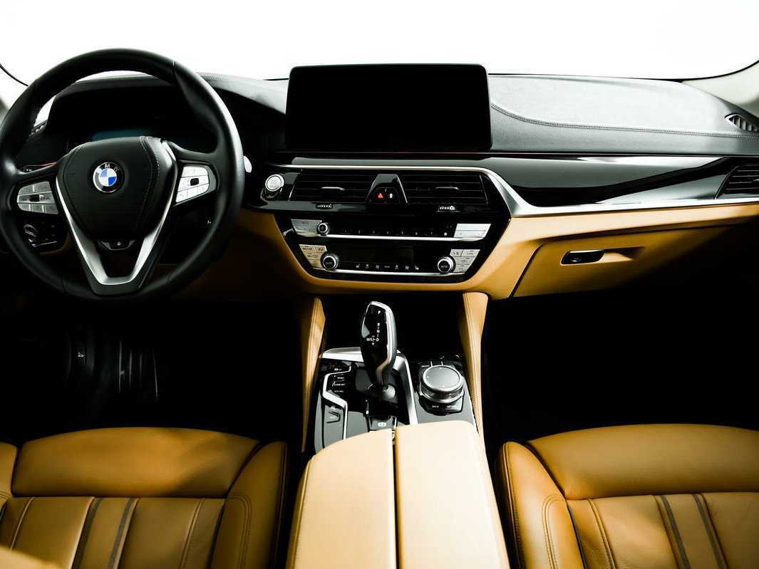 Купить BMW 5 серии 520i, 2021, 19 000 км, фото №11