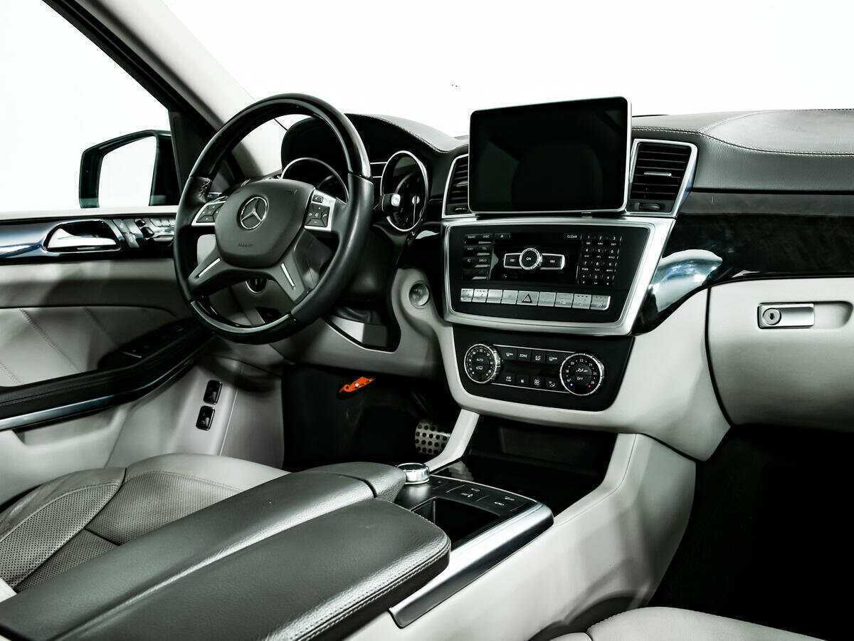 Купить Mercedes-Benz GL-Класс 400, 2014, 253 793 км, фото №9