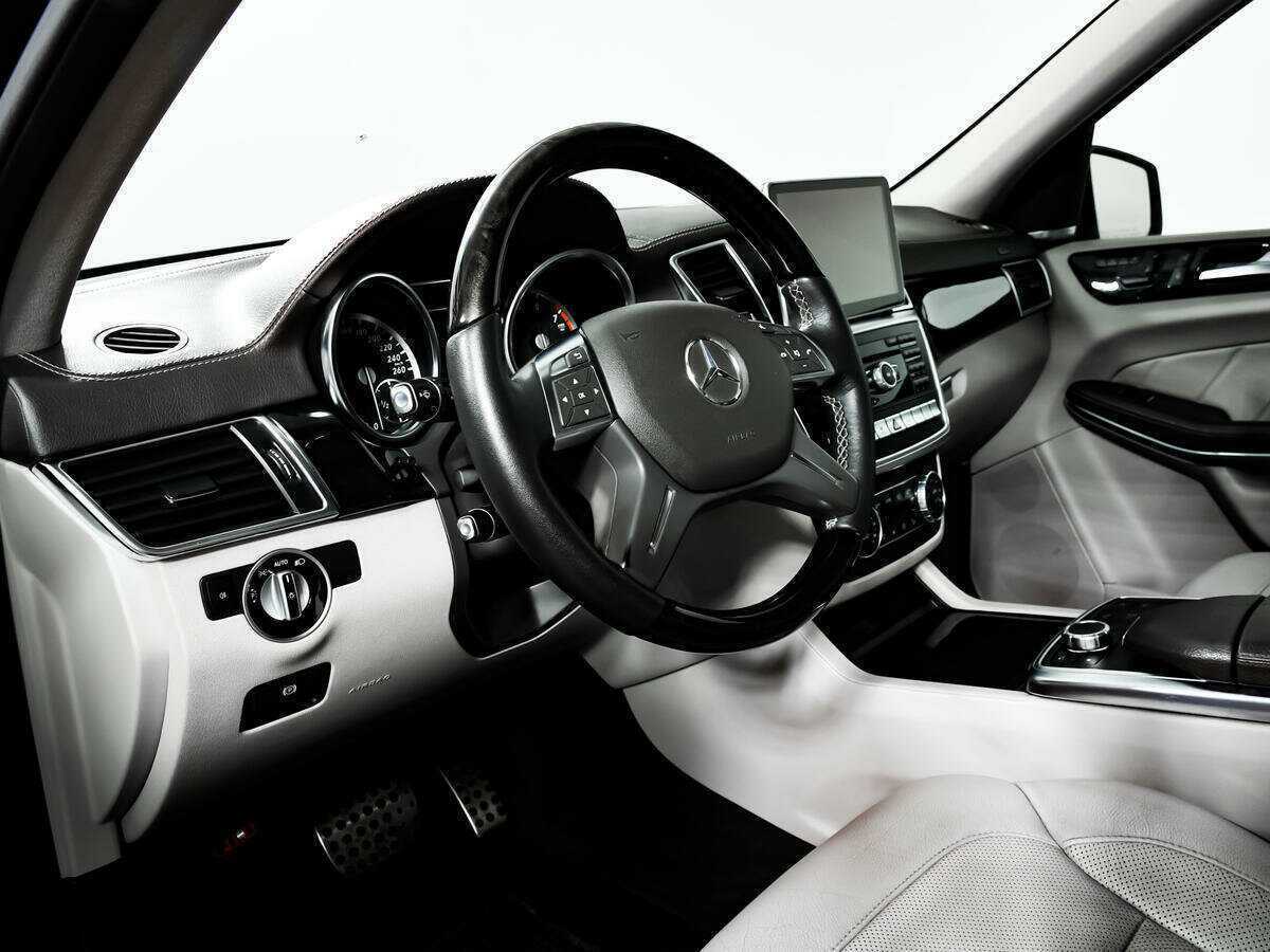 Купить Mercedes-Benz GL-Класс 400, 2014, 253 793 км, фото №13