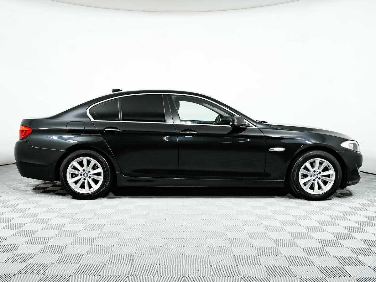 Купить BMW 5 серии 528i, 2010, 123 323 км, фото №4